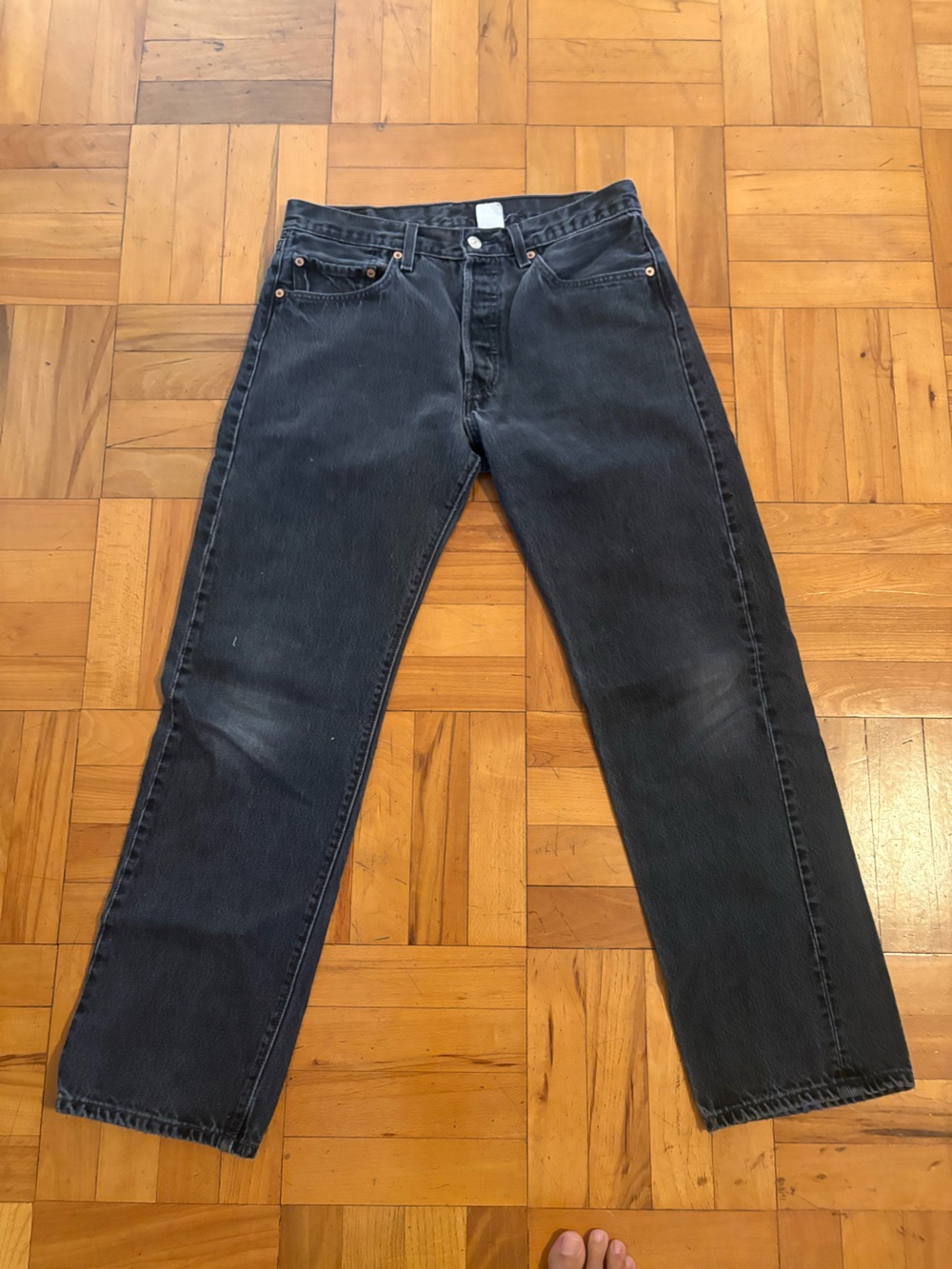 Levi's Black Straight-Leg Women's Jeans